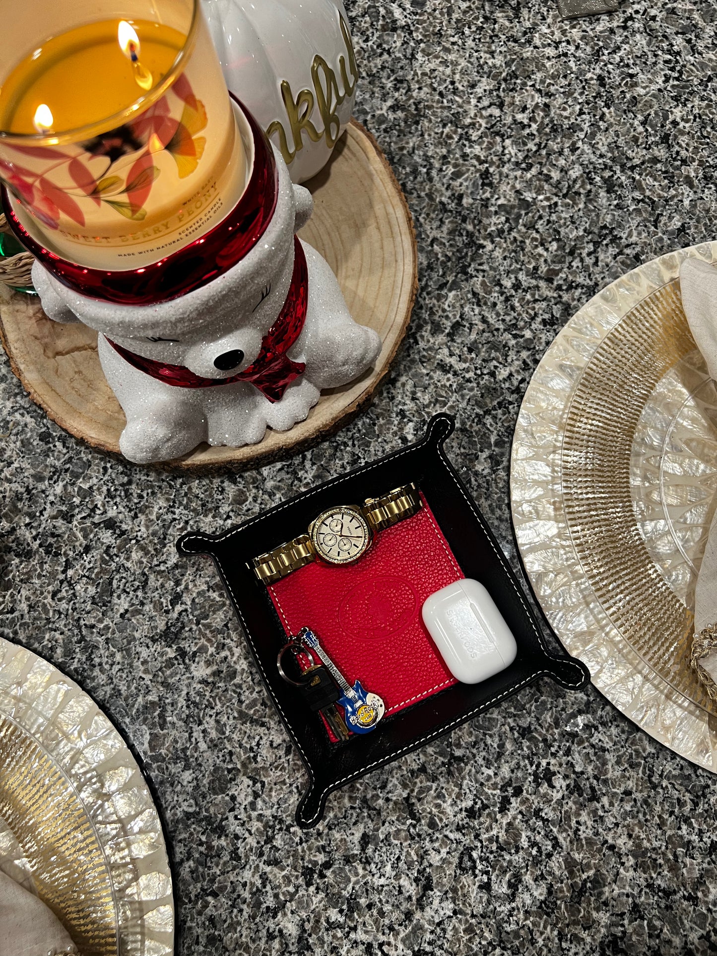 Monterosso Object Holder