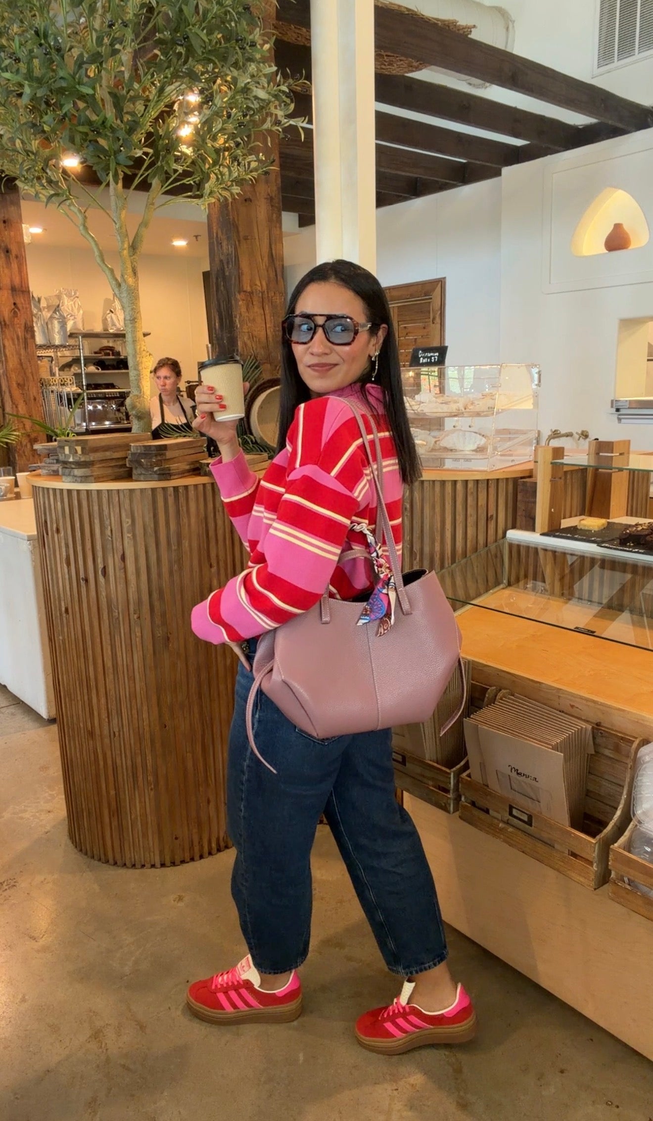 The Italian leather Tote bag Without the Luxury Markup!