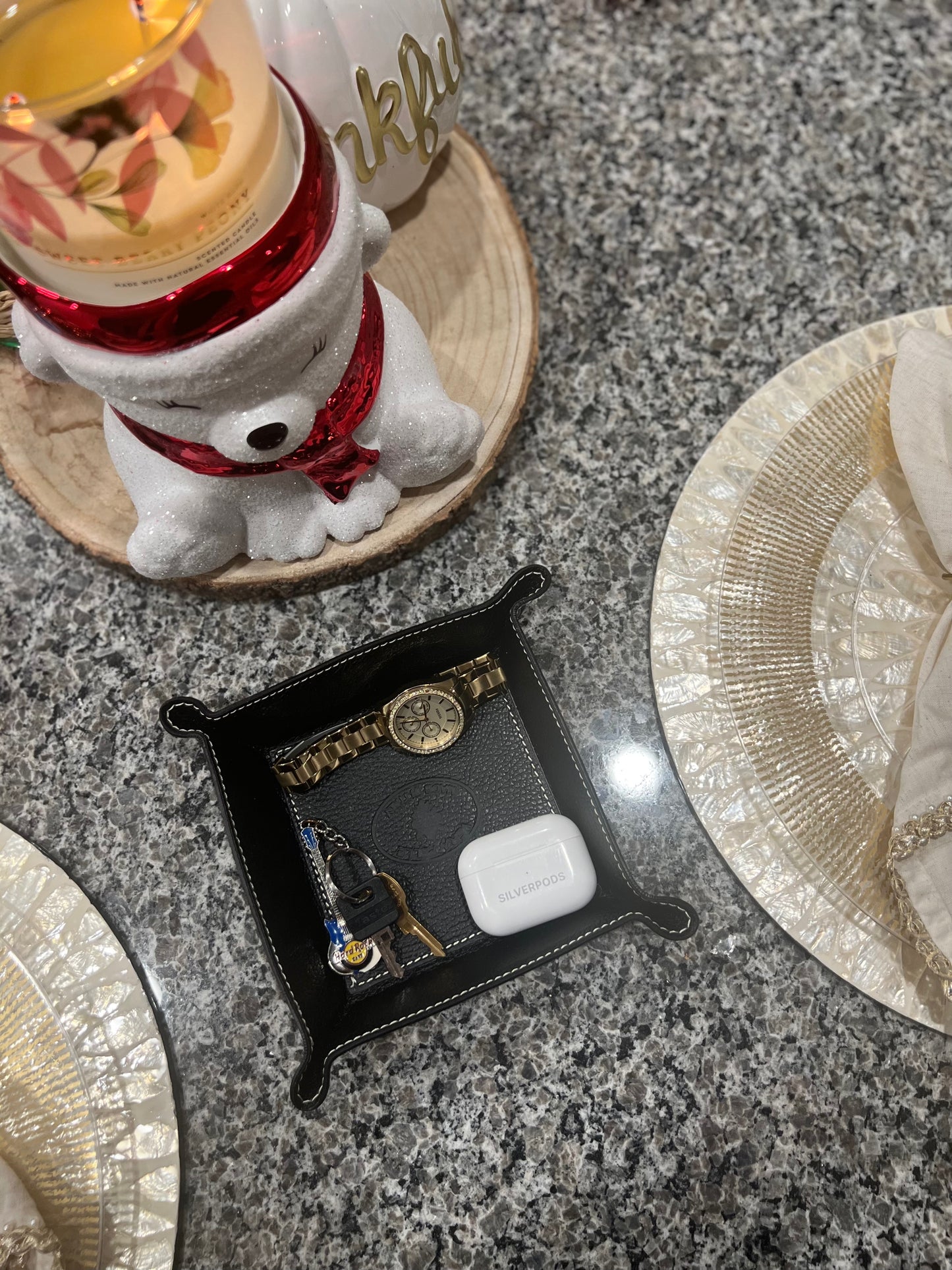 Monterosso Object Holder